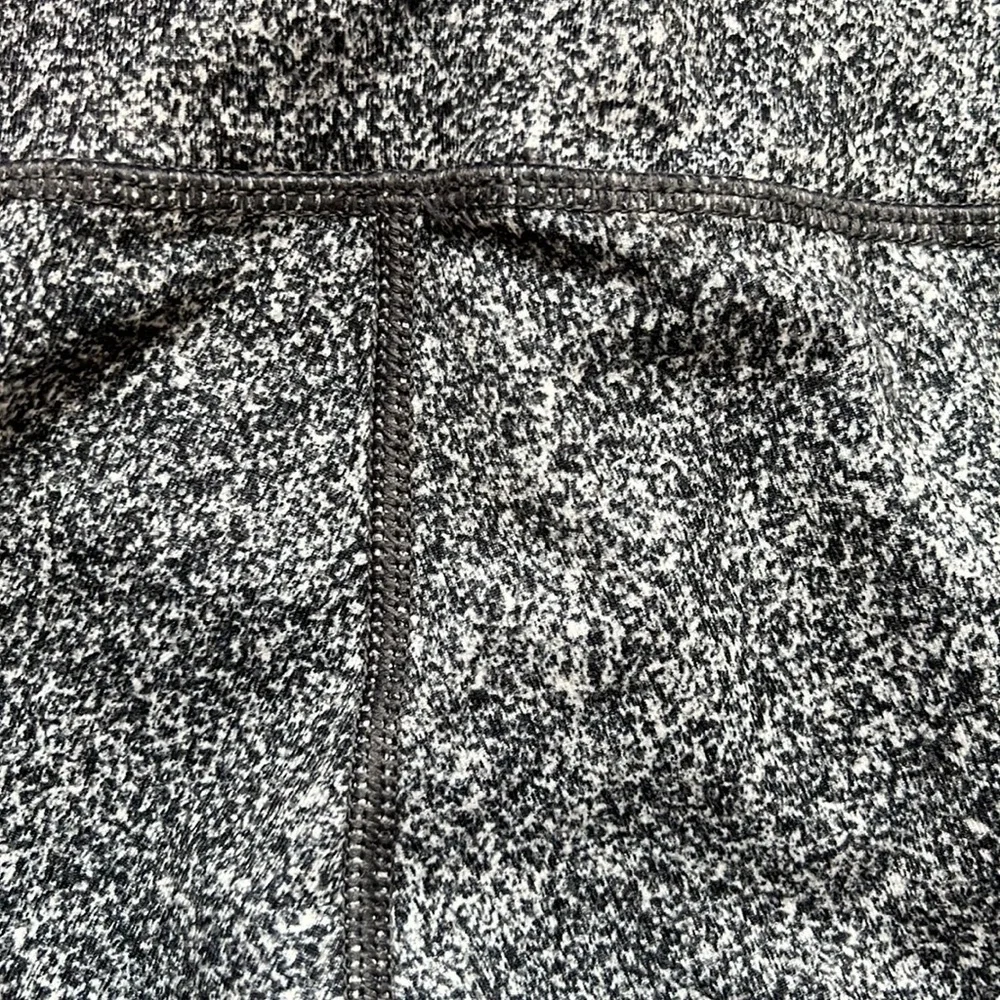 Lululemon Legging Pant High Rise Speckled Black  White size 4 - Picture 11 of 16